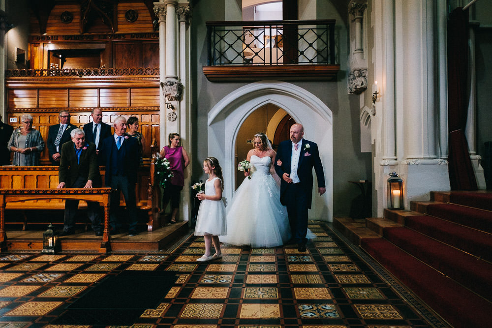 MILES VICTORIA DOCUMENTARY WEDDING PHOTOGRAPHY WORCESTER STANBROOK ABBEY 30